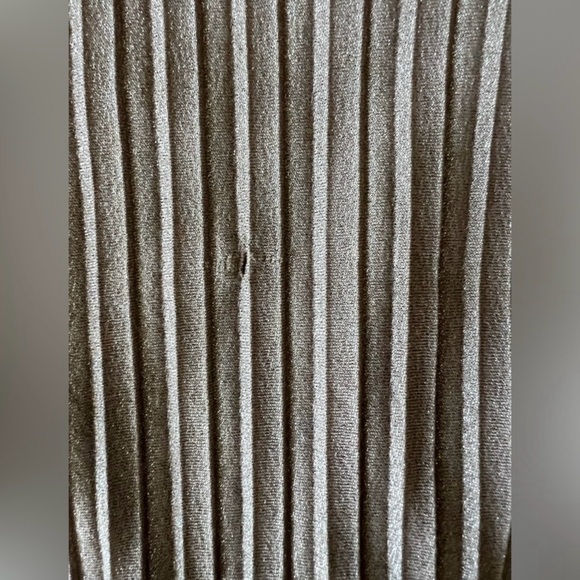 Significant Other Cutout Twist Maxi Dress Size 6 Pleated Long-Sleeve - Picture 15 of 15